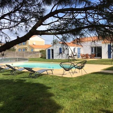 Gite Avec Piscine Privative L'Aiguillon-sur-Vie Exterior photo